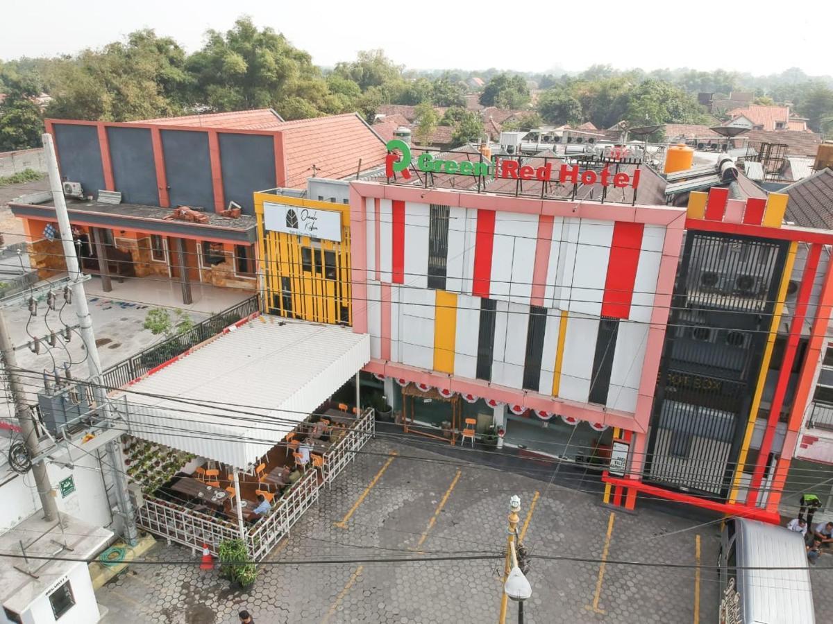 Green Red Hotel Syariah Jombang Luaran gambar