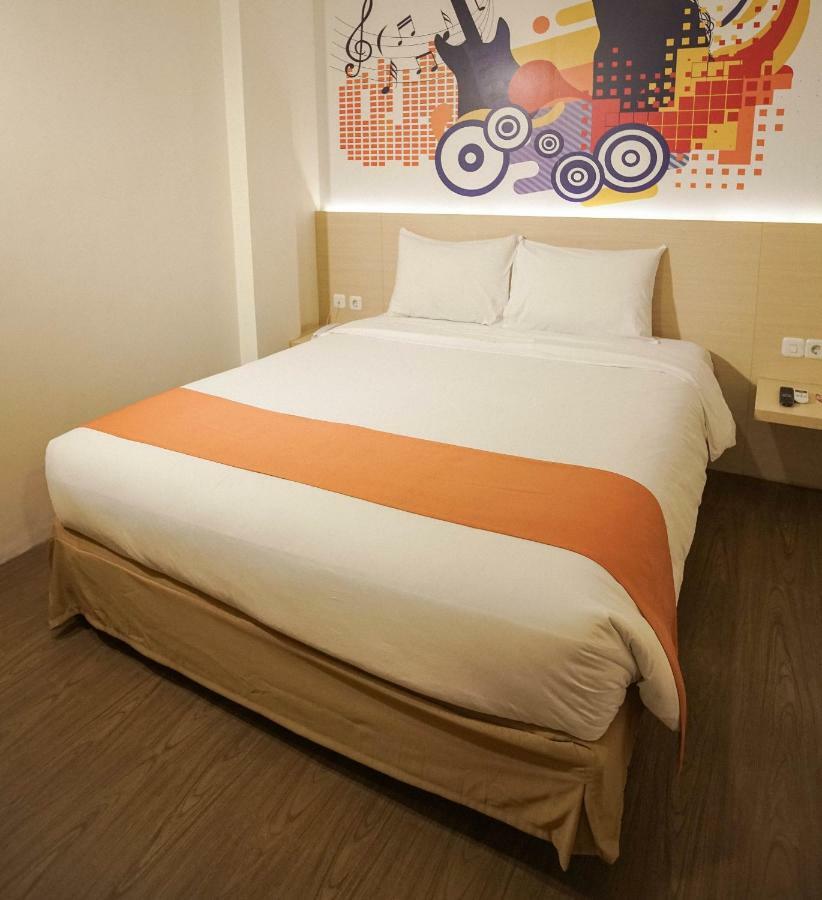 Green Red Hotel Syariah Jombang Luaran gambar